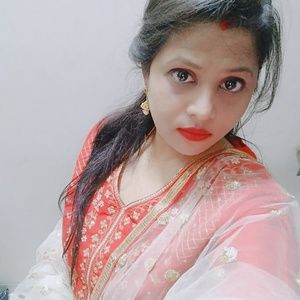 Meet your Posher, Rekha